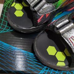 光るサンダル 15cmの画像