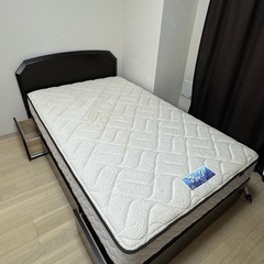 セミダブルベットの画像