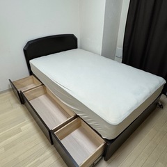 セミダブルベットの画像