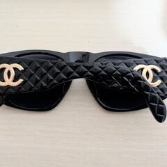 CHANELデカココマークサングラスの画像
