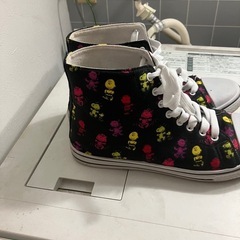 コンバースハイカットスヌーピの画像