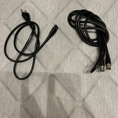 テレビ(32型)の画像