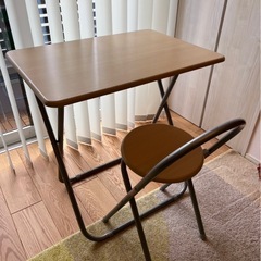 【美品】折りたたみデスク 椅子セットの画像