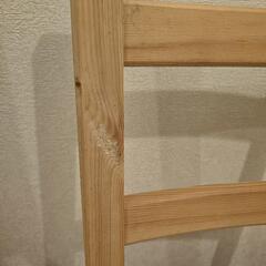 ikeaの木製チェアの画像