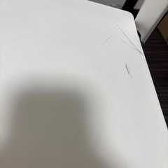 白い椅子の画像