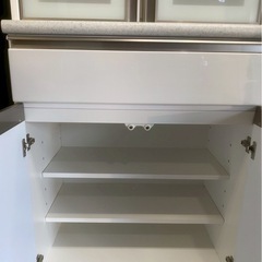 ニトリ ダイニングボード キッチンボード 食器棚 アルミナ2 70DBの画像