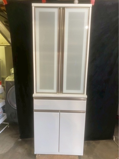 【成約済み】ニトリ ダイニングボード キッチンボード 食器棚 アルミナ2 70DB