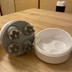 電動頭皮マッサージ器の画像