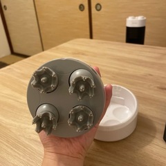 電動頭皮マッサージ器の画像