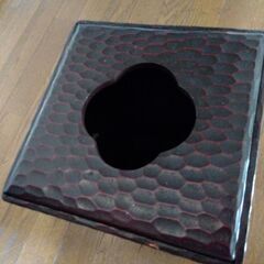 木彫り　ごみ箱の画像