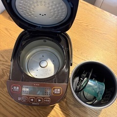ZOJIRUSHI 炊飯器　NL-BC05 ブラウンの画像
