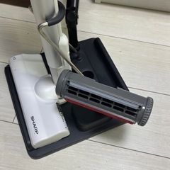 Sharp コードレス　スティック掃除機の画像