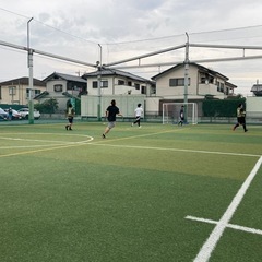一緒にフットサルやりませんかー？