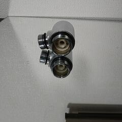 リクシル節水シャワーエルボーの画像