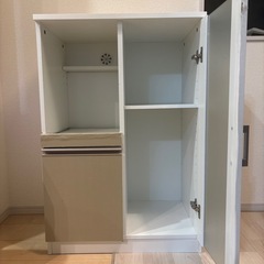 食器棚　キッチンボードの画像