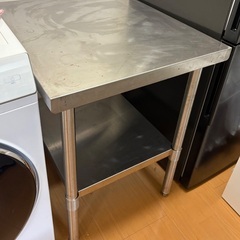 ステンレス作業台の画像