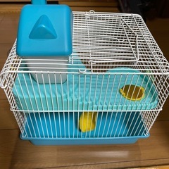 ハムスターゲージ お家 給水器 餌入れセットの画像