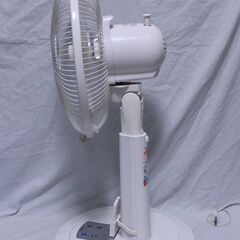 ユアサ　扇風機　2018年製　動作確認済みの画像