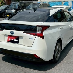 ツートン仕様/後期型/プリウスAツーリングセレクション/純正9型ナビ/Bカメ/ドラレコ/地デジの画像