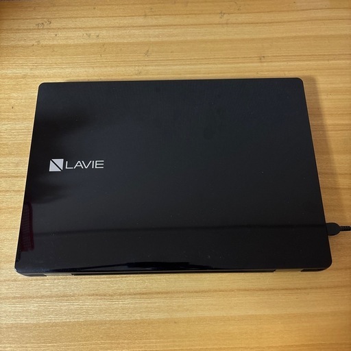 ☆全国発送対応☆交渉可☆【箱付き！】Macbook MA700/A