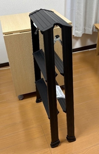 脚立　アルミ　軽量
