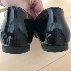 ODETTE E ODILE 本革ローファーパンプス　23cmの画像