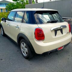 格安！H28年　F55　MINI　ワン　5ドア　車検2年付けてお渡し！Bluetooth、バックカメラ、前後ドラレコ！の画像
