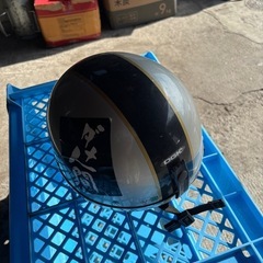 ヘルメットの画像