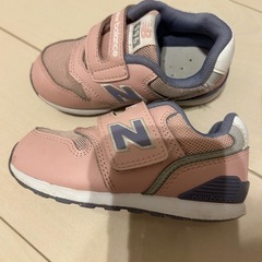 16センチ　女の子靴
の画像