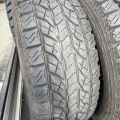YOKOHAMA GEOLANDAR 33X12.5R15 
 の画像