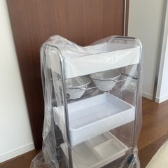 タカラ　エステサロン向けワゴンの画像