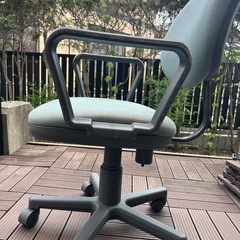 差し上げます）椅子の画像