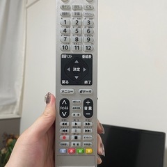 テレビ（aiwa 32V型）の画像