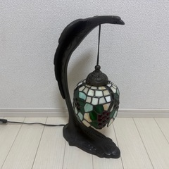 【中古品】アンティーク　ステンドグラス　デスクライトの画像