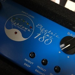 ベースアンプの画像