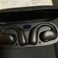 開放型ワイヤレスイヤホンの画像