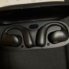 開放型ワイヤレスイヤホンの画像