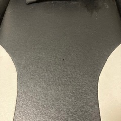 ゲーミングチェアの画像