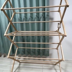 定価140ドル 木製 物干しスタンド 折りたたみの画像