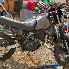 ヤマハXT250
の画像