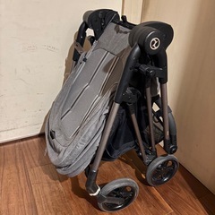 サイベックス　メリオ　ベビーカー　グレー　洗浄済み　ベビーカーフック付き　の画像