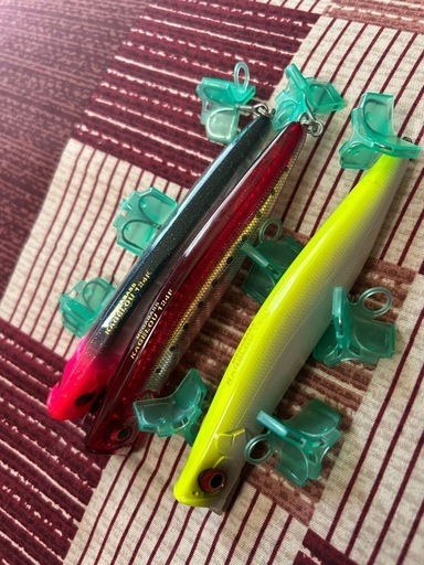 【値下げ】メガバス カゲロウ124F 3本セット 新色 メガバス カゲロウ124F GLX ダブルチャート マット落ち鮎