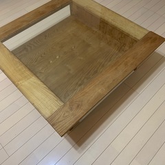 栗の木のローテーブルの画像