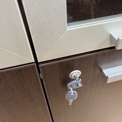 鍵付き書庫の画像