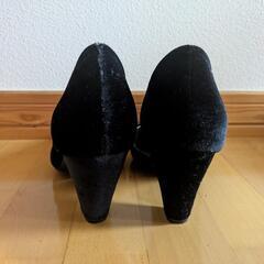 【27.0～27.5cm】黒ハイヒール　ベルベット　RWN by RAWANの画像