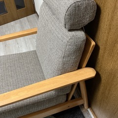 ニトリパーソナルソファー（マイス）ヘッドレスト付きの画像