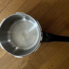 パール金属製　圧力鍋の画像