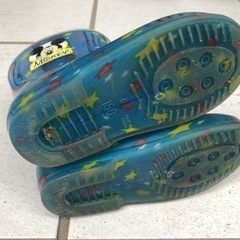子供靴15cm と16cmの画像