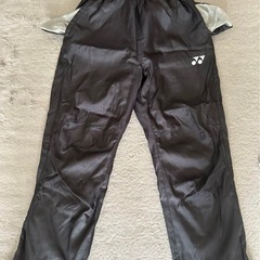 美品！ヨネックス　ウインドブレーカー上下セットSSサイズ　の画像