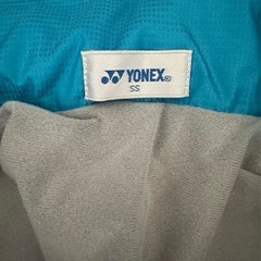 美品！ヨネックス　ウインドブレーカー上下セットSSサイズ　の画像